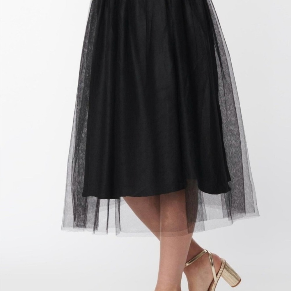 Magnolia Elegant Black Tulle Midi Skirt